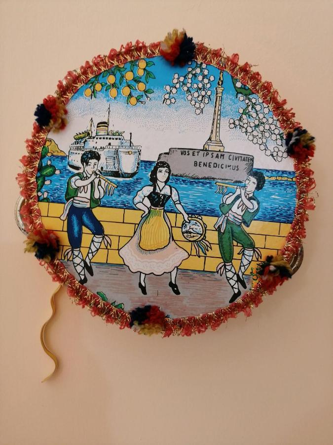 Holiday Home Zolfare Comitini エクステリア 写真